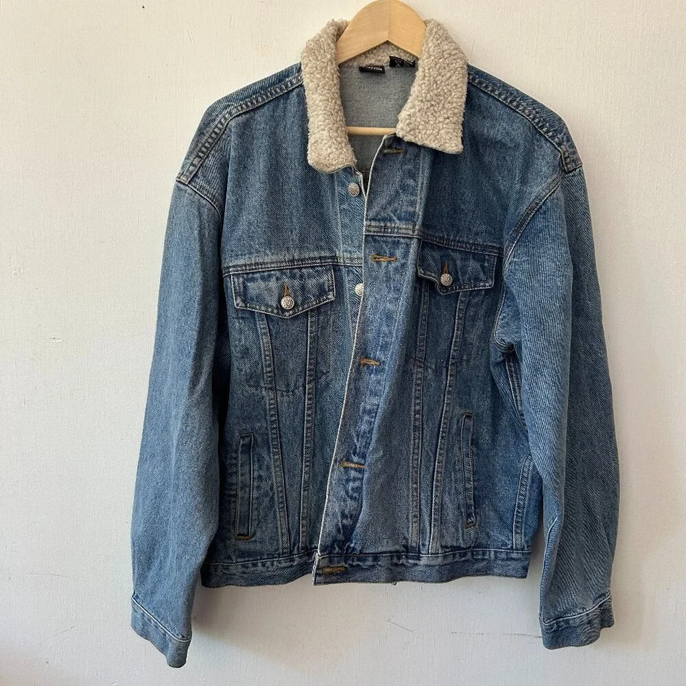 90s Looney Tunes Denim Jacket Large Sherpa Collar Embroidered VTG Warner Bros
